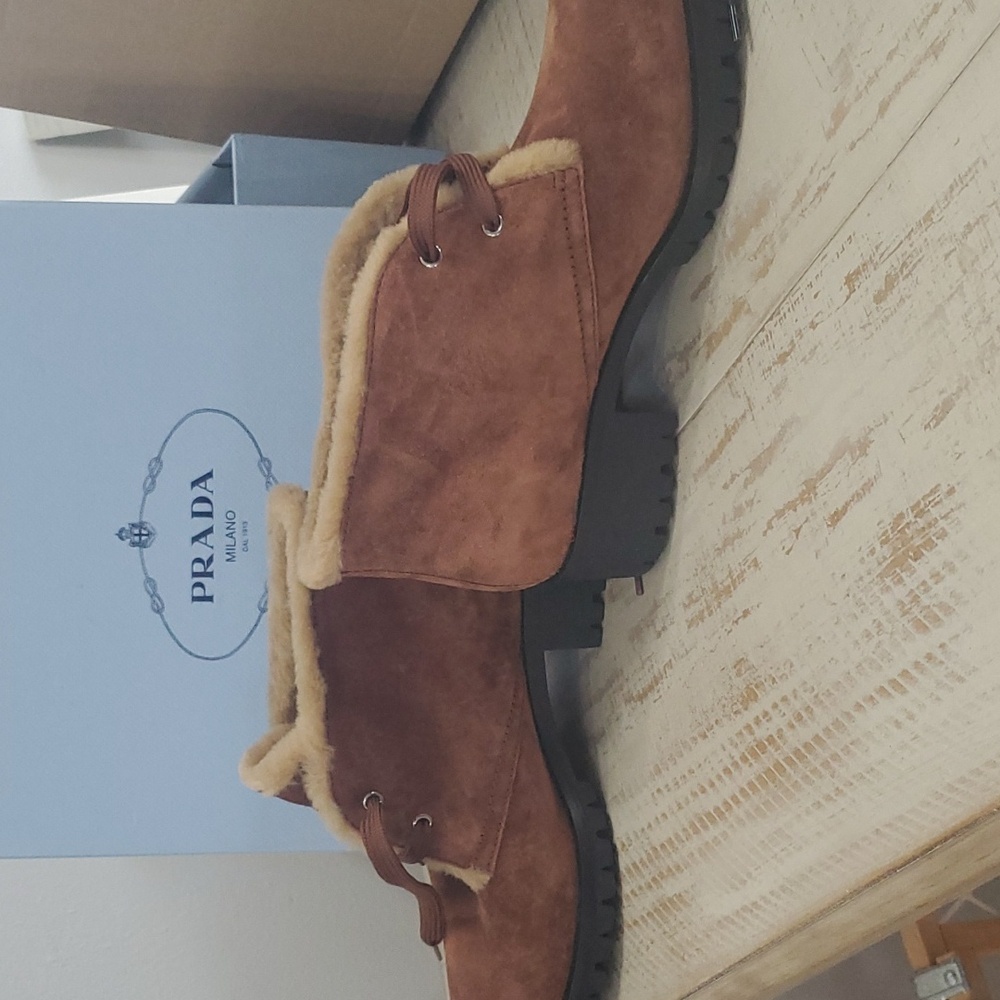 Brand New Prada Suede Fur Trim Lace-Up Boots - Calzature Donna - Picture 6 of 11